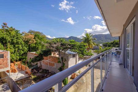 Apartamento à venda com 60m², 2 quartos e 1 vaga Apartamento à venda com 60m², 2 quartos e 1 vagaVaranda