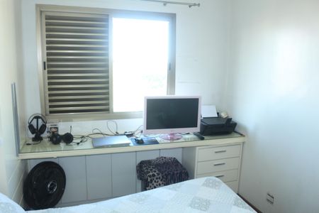 Apartamento à venda com 154m², 4 quartos e 2 vagasSuíte 1
