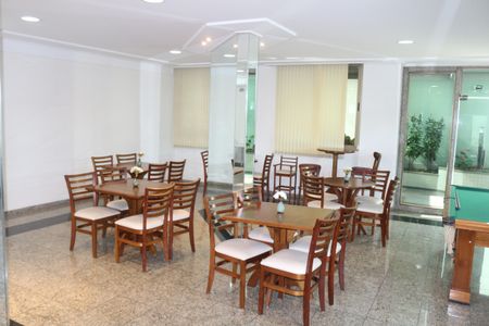 Apartamento à venda com 154m², 4 quartos e 2 vagasÁrea comum - Salão de festas