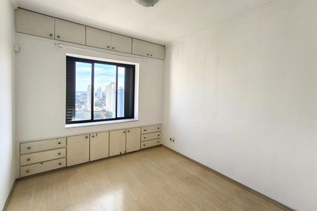 Apartamento à venda com 156m², 3 quartos e 2 vagasQuarto 1