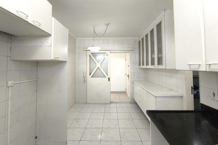 Apartamento à venda com 156m², 3 quartos e 2 vagasCozinha