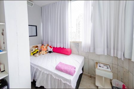 Apartamento à venda com 280m², 5 quartos e 4 vagas Apartamento à venda com 280m², 5 quartos e 4 vagasQuarto 3