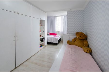 Apartamento à venda com 280m², 5 quartos e 4 vagas Apartamento à venda com 280m², 5 quartos e 4 vagasQuarto 3