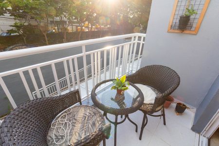 Apartamento à venda com 49m², 2 quartos e 1 vaga Apartamento à venda com 49m², 2 quartos e 1 vagaVaranda Sala