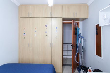 Casa à venda com 103m², 3 quartos e 2 vagas Casa à venda com 103m², 3 quartos e 2 vagasQuarto 2