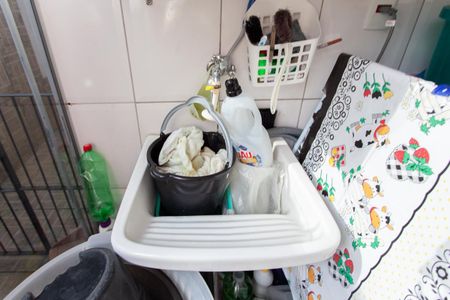 Casa à venda com 103m², 3 quartos e 2 vagas Casa à venda com 103m², 3 quartos e 2 vagasÁrea de Serviço