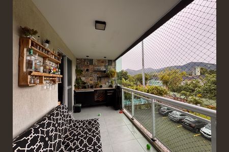 Apartamento à venda com 82m², 3 quartos e 1 vaga