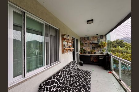 Apartamento à venda com 82m², 3 quartos e 1 vaga