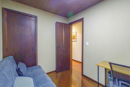 Apartamento à venda com 180m², 4 quartos e 3 vagas Apartamento à venda com 180m², 4 quartos e 3 vagasQuarto 1