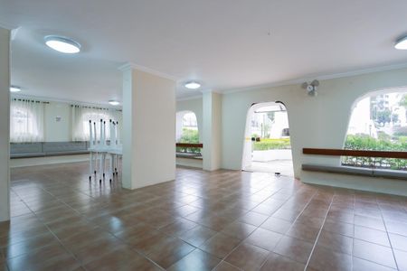 Apartamento à venda com 77m², 3 quartos e 1 vagaÁrea comum - Salão de festas