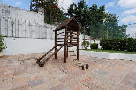 Apartamento à venda com 77m², 3 quartos e 1 vagaÁrea comum - Playground