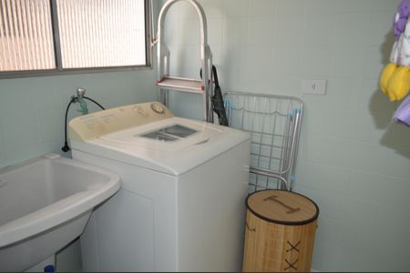 Apartamento à venda com 65m², 2 quartos e 2 vagasÁrea de Serviço