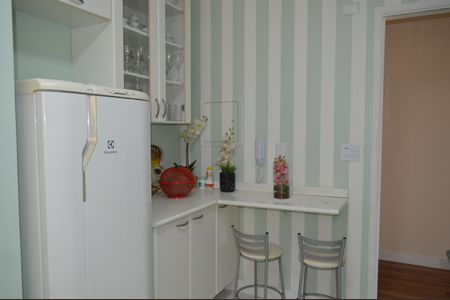 Apartamento à venda com 65m², 2 quartos e 2 vagasCozinha