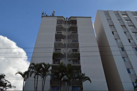 Apartamento à venda com 65m², 2 quartos e 2 vagasFachada