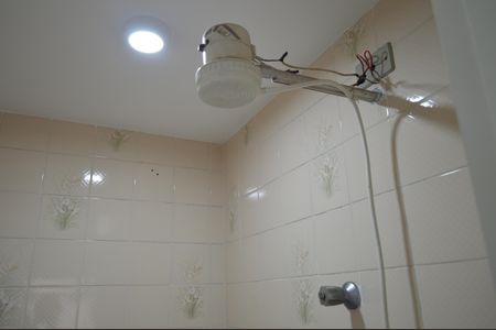 Apartamento à venda com 65m², 2 quartos e 2 vagasBanheiro de serviço