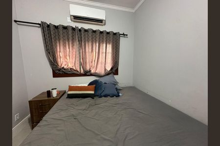 Casa de condomínio à venda com 390m², 4 quartos e 8 vagas