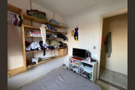 Casa à venda com 170m², 4 quartos e 2 vagas Casa à venda com 170m², 4 quartos e 2 vagasQuarto 2