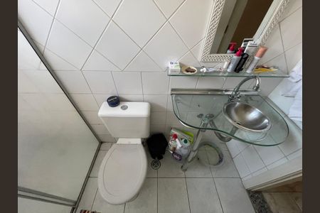 Casa à venda com 170m², 4 quartos e 2 vagas Casa à venda com 170m², 4 quartos e 2 vagasBanheiro 3