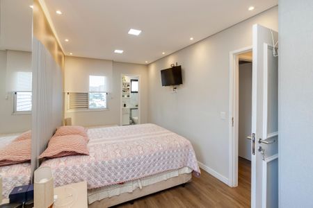 Apartamento à venda com 70m², 2 quartos e 2 vagasSuíte