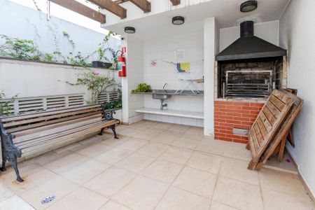 Apartamento à venda com 70m², 2 quartos e 2 vagasChurrasqueira