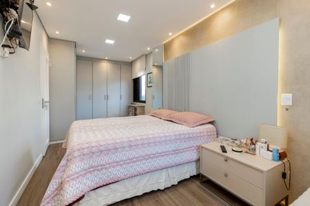 Apartamento à venda com 70m², 2 quartos e 2 vagasSuíte