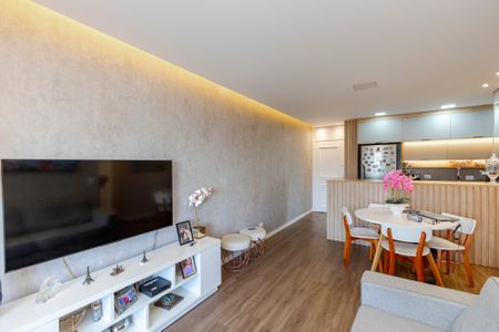 Apartamento à venda com 70m², 2 quartos e 2 vagasSala