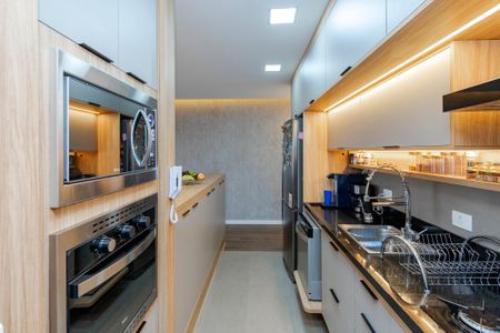 Apartamento à venda com 70m², 2 quartos e 2 vagasCozinha