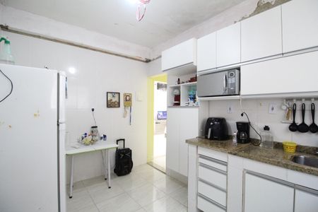 Casa para alugar com 70m², 2 quartos e sem vagaCozinha