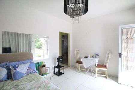 Casa para alugar com 70m², 2 quartos e sem vagaSala