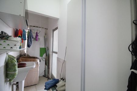 Casa para alugar com 70m², 2 quartos e sem vagaÁrea de serviço