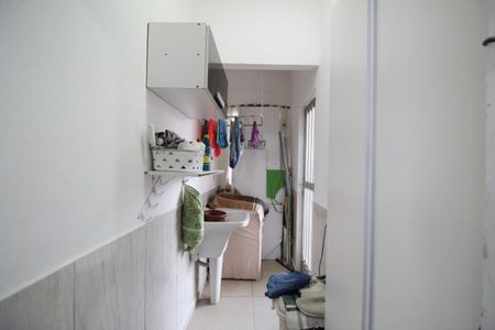 Casa para alugar com 70m², 2 quartos e sem vagaÁrea de serviço