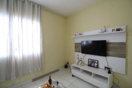 Casa para alugar com 70m², 2 quartos e sem vagaQuarto