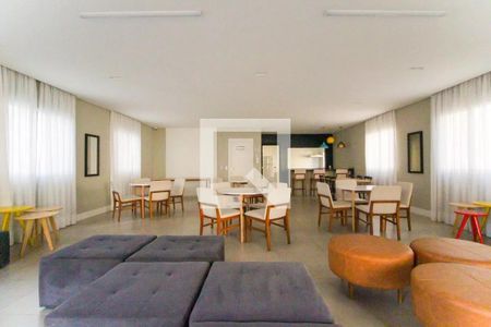 Apartamento para alugar com 42m², 2 quartos e sem vaga Apartamento para alugar com 42m², 2 quartos e sem vagaÁrea comum - Salão de festas