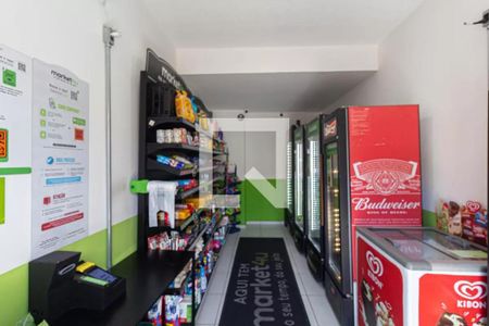 Apartamento para alugar com 42m², 2 quartos e sem vaga Apartamento para alugar com 42m², 2 quartos e sem vagaMercadinho 24h