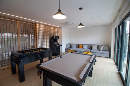 Apartamento para alugar com 38m², 1 quarto e 1 vaga Apartamento para alugar com 38m², 1 quarto e 1 vagaÁrea comum - Sala de Jogos