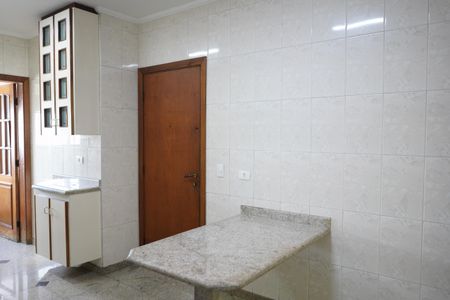 Apartamento à venda com 134m², 4 quartos e 2 vagasCozinha