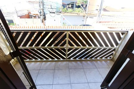 Casa à venda com 181m², 4 quartos e 4 vagas Casa à venda com 181m², 4 quartos e 4 vagasVaranda Suíte 1