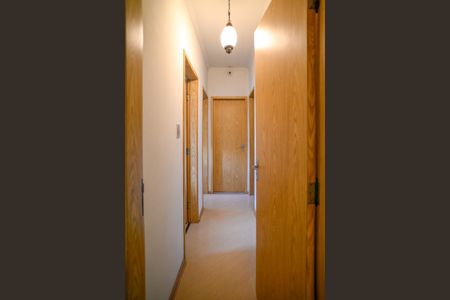 Apartamento à venda com 120m², 3 quartos e 1 vagaCorredor