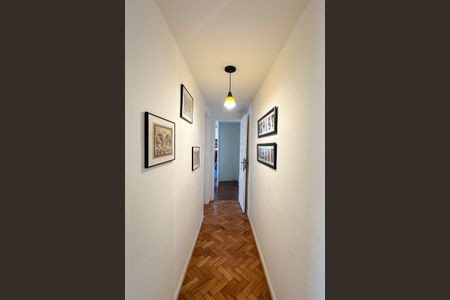 Apartamento à venda com 110m², 2 quartos e 1 vagaCorredor