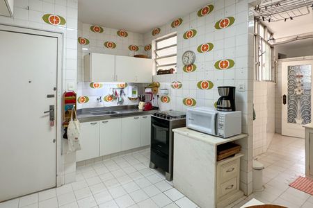 Apartamento à venda com 110m², 2 quartos e 1 vagaCozinha