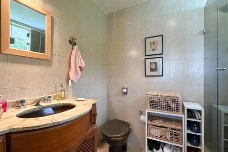 Apartamento à venda com 110m², 2 quartos e 1 vagaSuíte/Banheiro