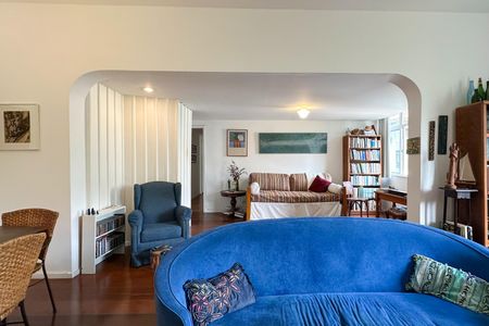 Apartamento à venda com 110m², 2 quartos e 1 vagaSala