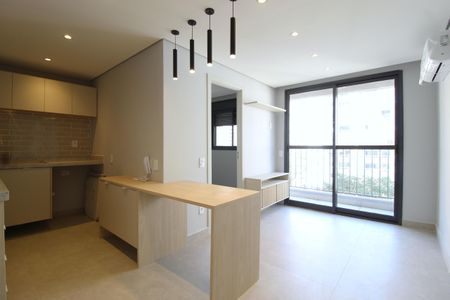 Sala/Cozinha de apartamento à venda com 2 quartos, 40m² em Vila Olímpia, São Paulo
