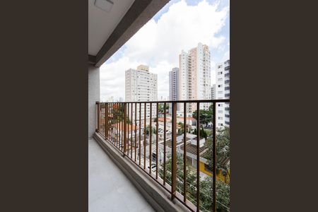 Apartamento à venda com 40m², 2 quartos e 1 vaga Apartamento à venda com 40m², 2 quartos e 1 vagaVaranda