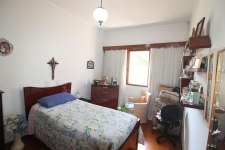 Casa à venda com 349m², 5 quartos e 6 vagasQuarto 3