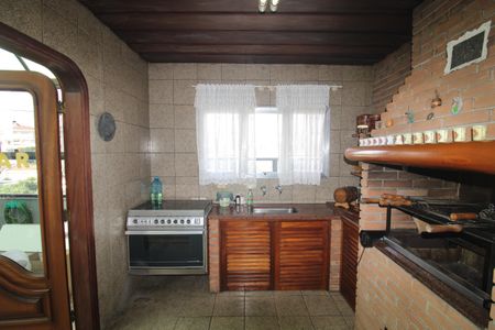 Casa à venda com 349m², 5 quartos e 6 vagasÁrea Comum