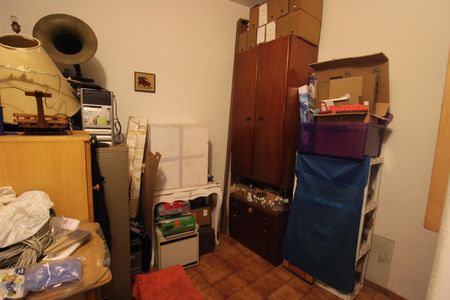 Casa à venda com 349m², 5 quartos e 6 vagasÁrea de Serviço - Quarto 2