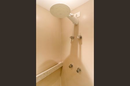 Studio para alugar com 19m², 1 quarto e sem vaga Studio para alugar com 19m², 1 quarto e sem vagaBanheiro