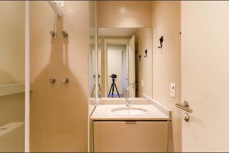 Studio para alugar com 19m², 1 quarto e sem vaga Studio para alugar com 19m², 1 quarto e sem vagaBanheiro