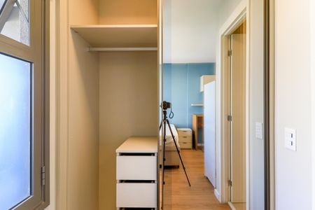 Studio para alugar com 19m², 1 quarto e sem vaga Studio para alugar com 19m², 1 quarto e sem vagaCloset